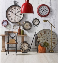 Часы в интерьере фото: настенные часы в интерьере, интерьер гостиной часами, интерьер большими часами, часы в современном интерьере, часы на кухне, напольные часы, каминные часы.
