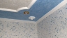 Поправка на таванот со течни позадина, како да го направите тоа